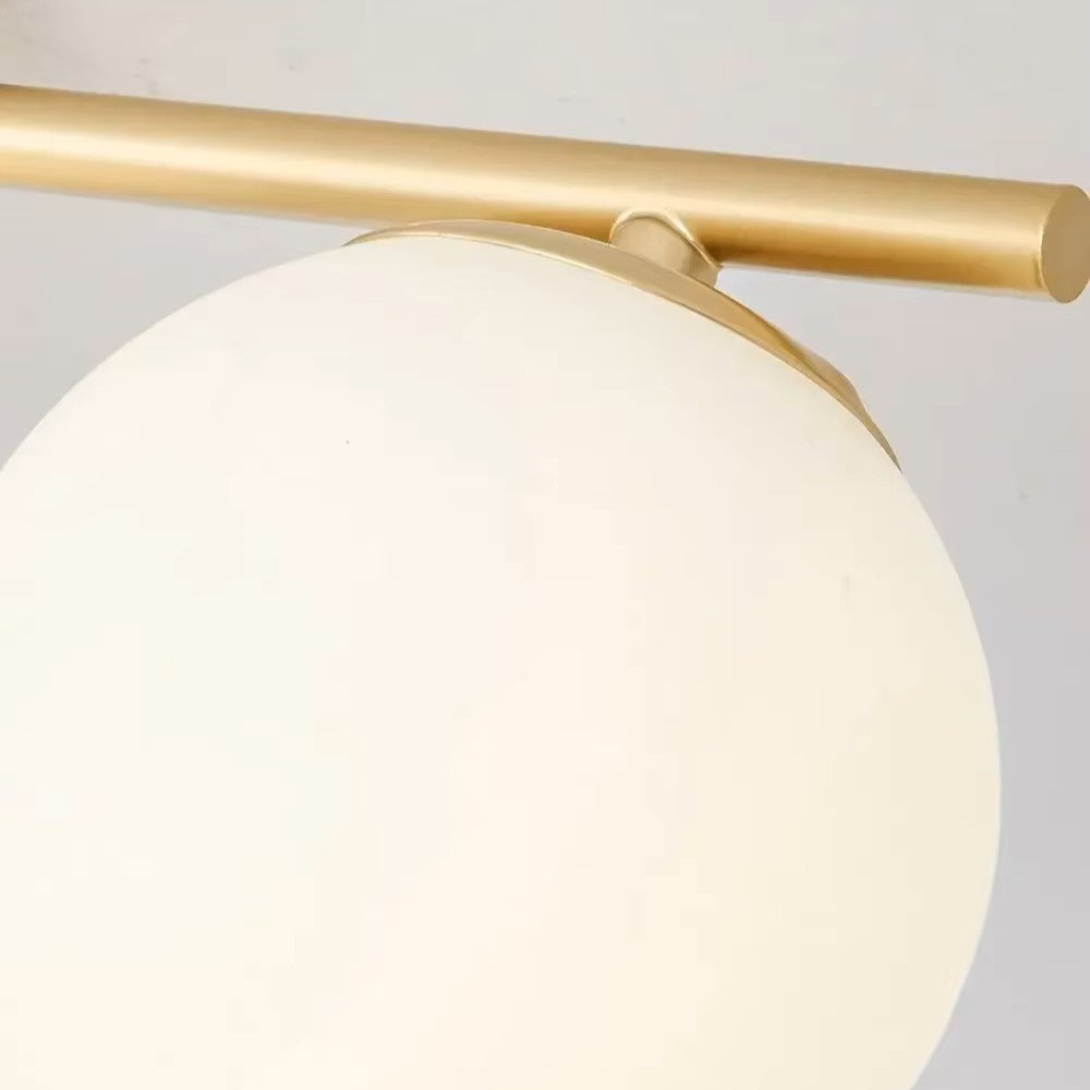 Plafonnier 3 Boules Verre : Élégance Et Lumière Généreuse