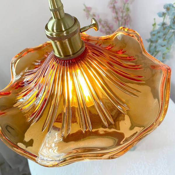 Plafonnier Verre Rétro : Nostalgie Et Élégance Intemporelle